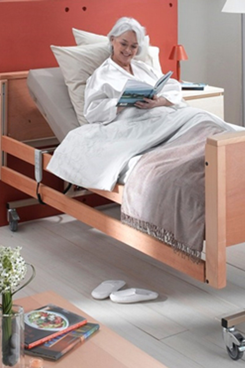 Polohovací zdravotní postele - LPN Vozíky
